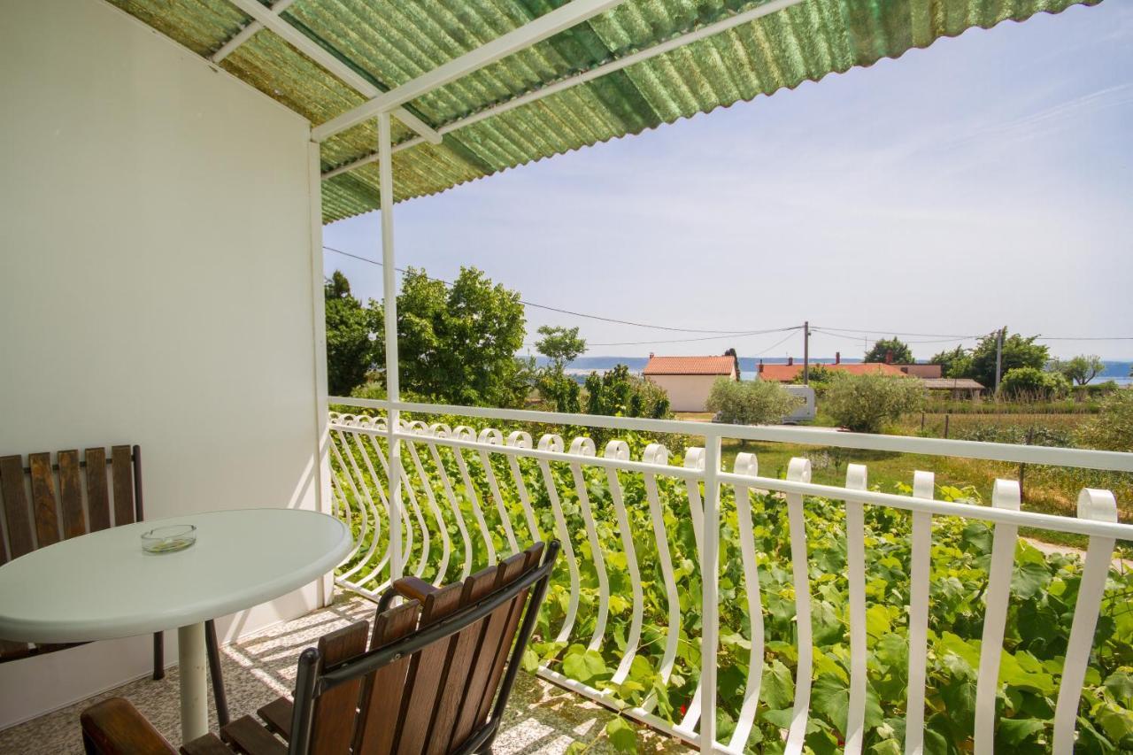 Juratovec Apartment *